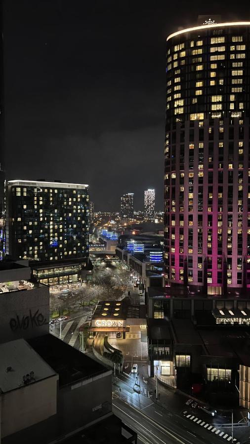 Sophisticated Designer Condo W River & City Views เมลเบิร์น ภายนอก รูปภาพ